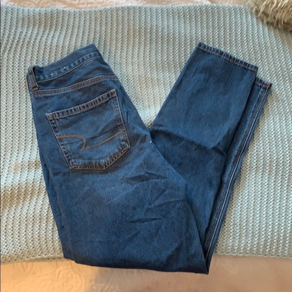 American Eagle Mom Jeans